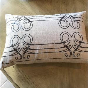 Ikhan decorative pillow, sequined design/ beige